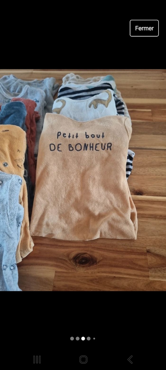 Pyjamas 6 mois - photo numéro 3