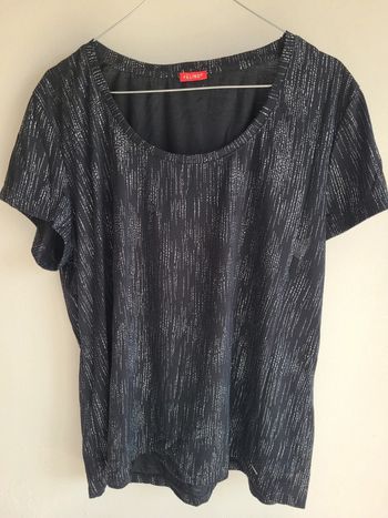 👚Tee-shirt Felino taille 5👚