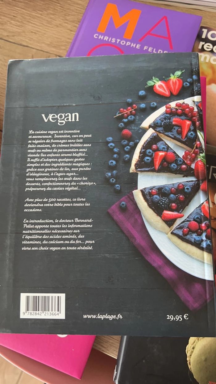 Livre VEGAN de Marie Laforet - photo numéro 4