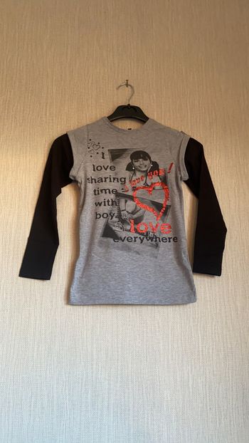 T-shirt Taille 8 ans