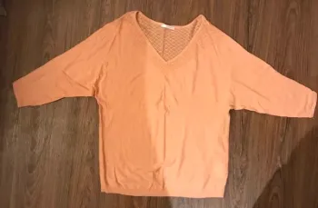Haut femme camaïeu col v très léger pour été demie manche abricot taille XL