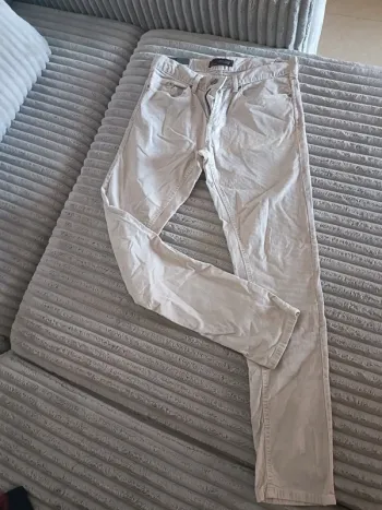 Jean Zara homme velour taille 40