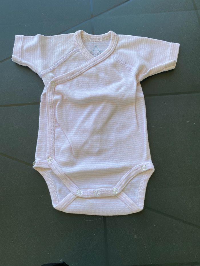 Pyjama et 3 bodies fille 3 mois, été - photo numéro 3