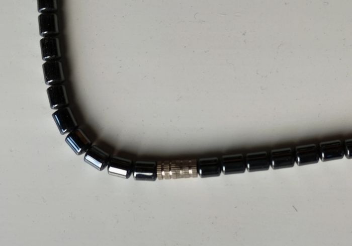 Collier pierre de lave - photo numéro 3