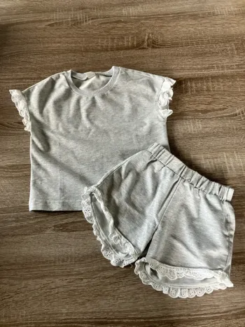 Pyjama court