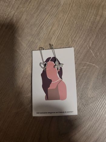 Magnifique Boucle d'oreille femme neuf 🏷