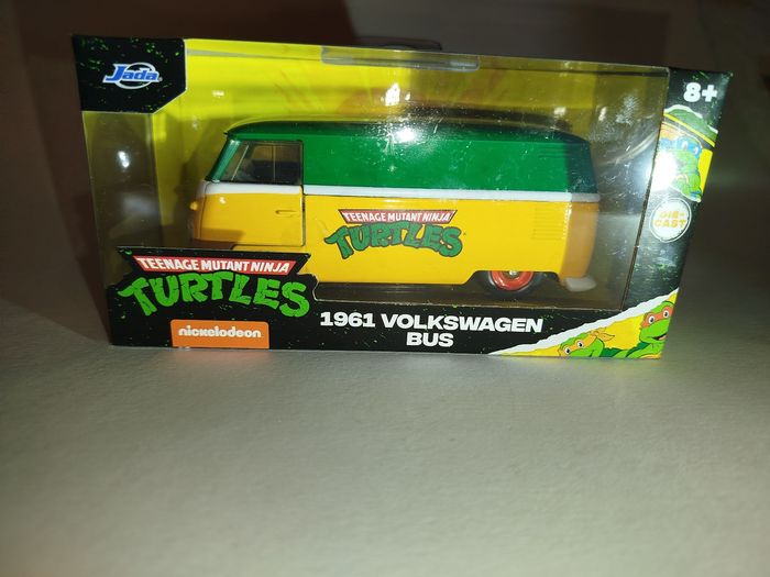 Jada Toy TMNT 1961 Volkswagen Bus Tortue Ninja