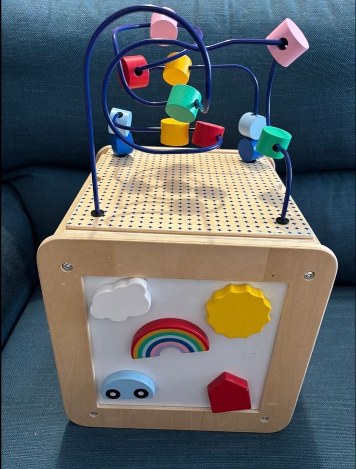 Cube d'éveil géant en bois Multi activités OXYBUL