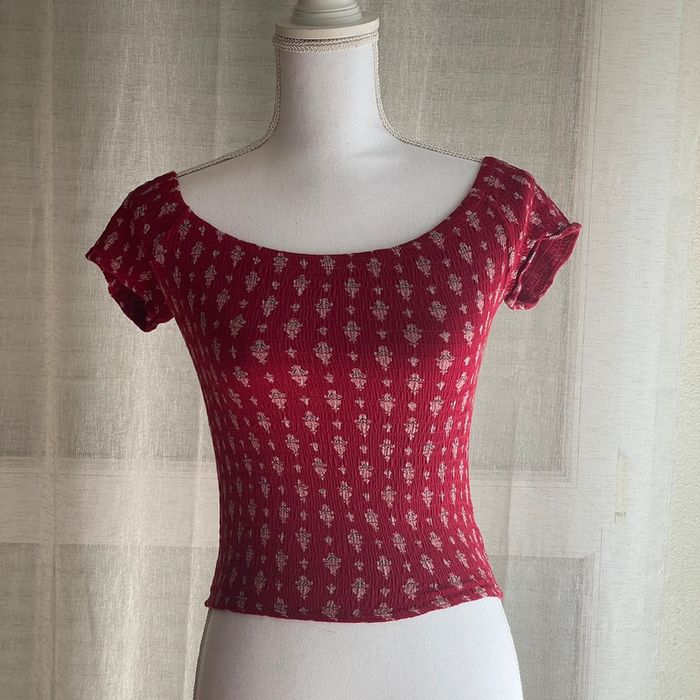 T-shirt rouge extensible