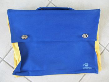 Sacoche en toile avec poignée de transport