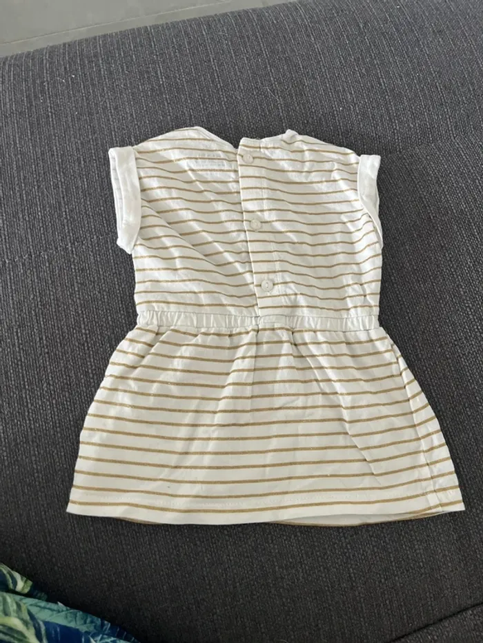 Robe 6 mois - photo numéro 4