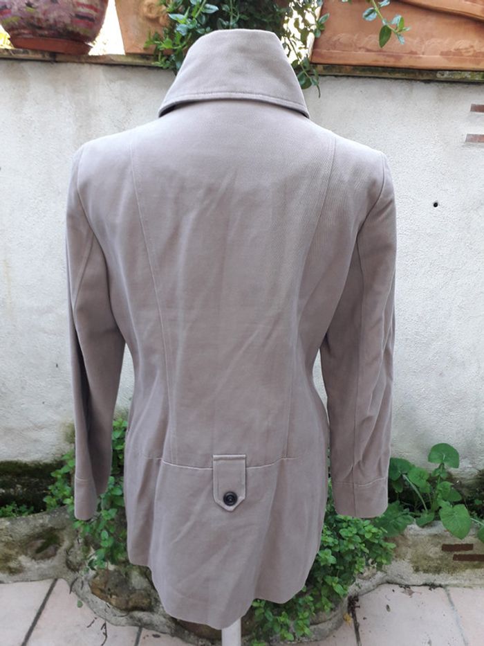 Manteau mi-saison beige très finement côtelé - photo numéro 5