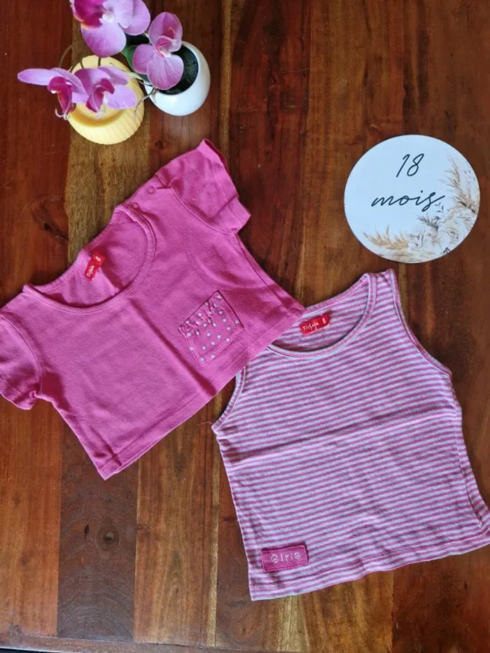 Ensemble débardeur + t-shirt assortis 12 mois