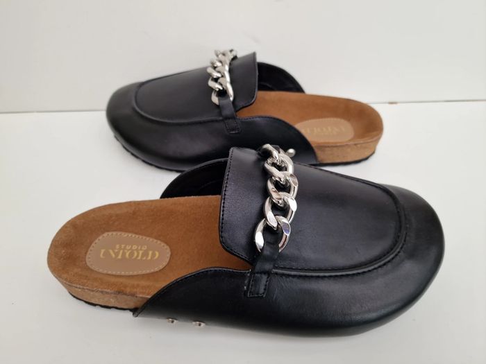 Mules En Cuir Noir Avec Chaines Métal Argenté Ulla Popken Studio Untold - photo numéro 9