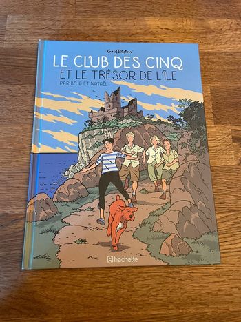 Livre BD Bande Dessinée Le club des cinq et le trésor de l’île