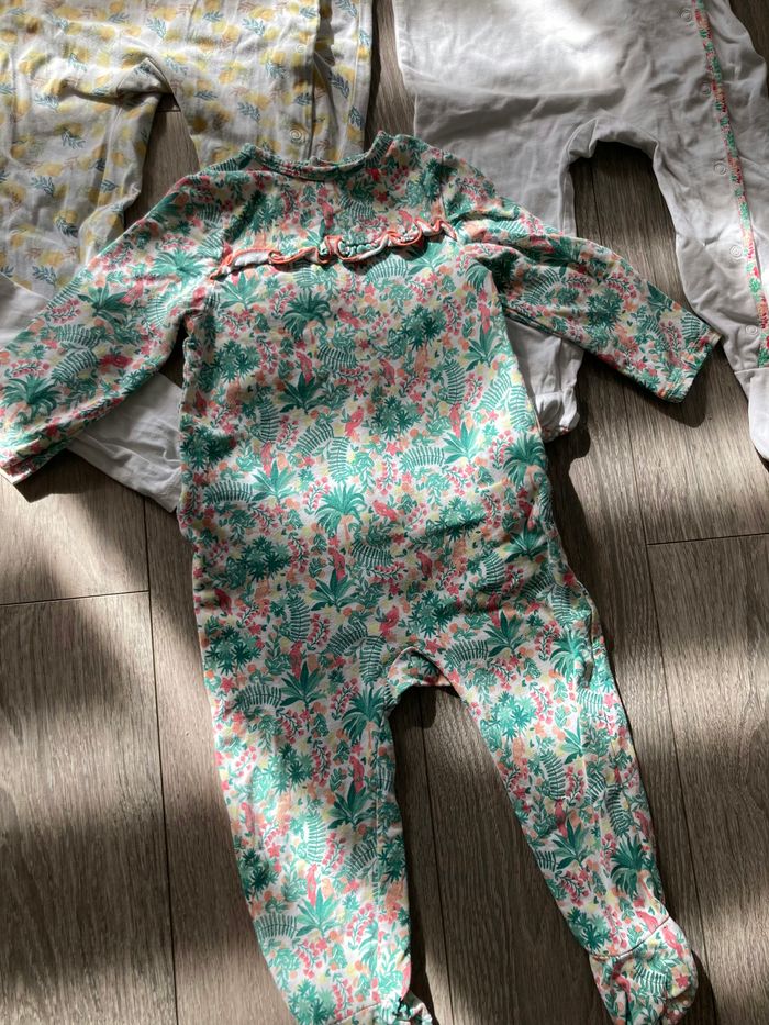 Lot 5 pyjamas TAO - photo numéro 3