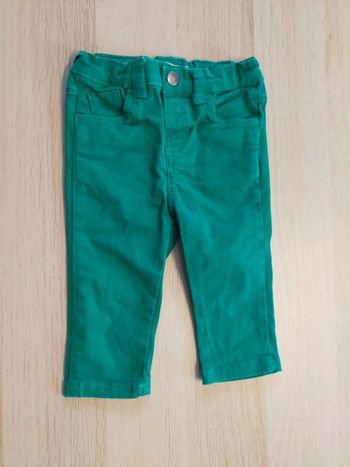 Jean vert DPAM taille 9 mois