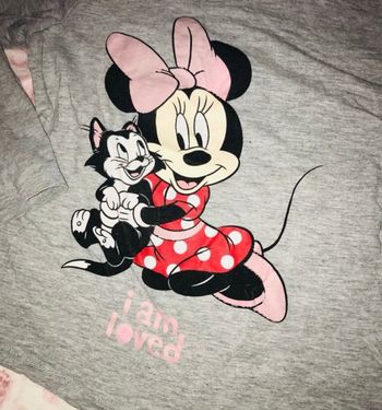 T-shirt manche longue couleur gris motif minnie marque Disney h&m bon état taille 4/6 ans