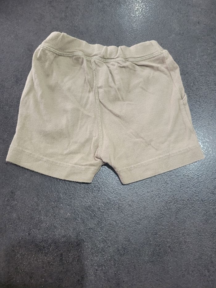 Short - photo numéro 2