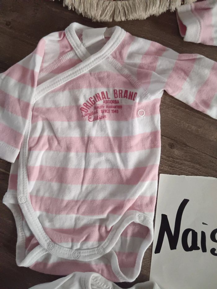 đ lot de 4 bodies absorba naissance - photo numĂ©ro 3