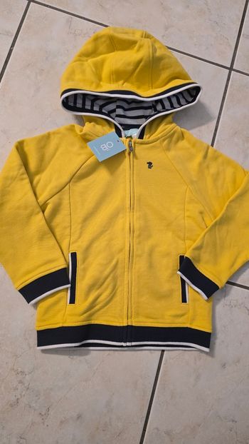 (Neuf non porté) 🏷🥰😍💙superbe  sweat zippé molleton 3ans Garçon 💙😍🥰