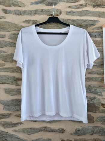 T-shirt blanc, taille S neuf