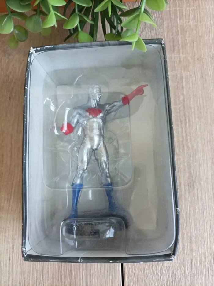 Figurine Captain Atom DC Comics Eaglemoss Super Hero