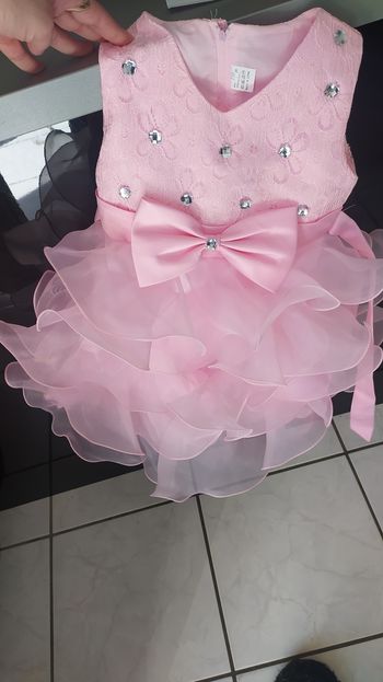 Robe rose