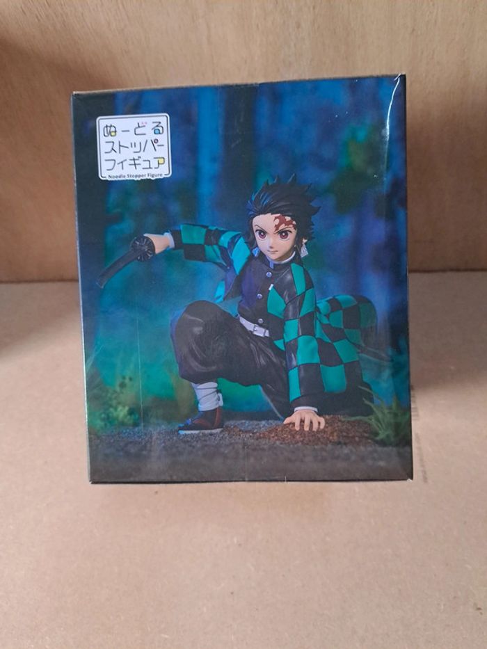 Tanjiro figurine demon slayer furyu - photo numéro 2