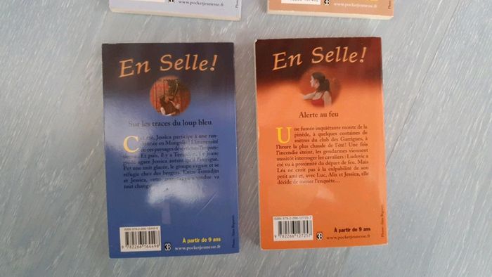 Lot de 12 livres En selle! - photo numéro 7