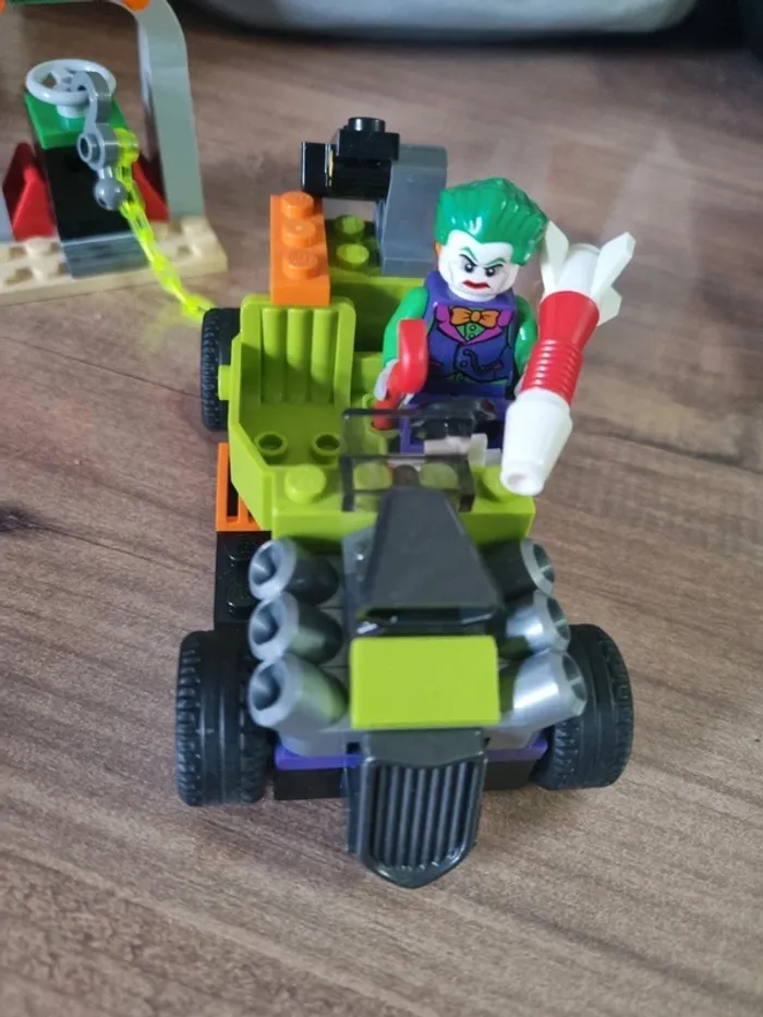 Lego Batman VS Joker - photo numéro 5
