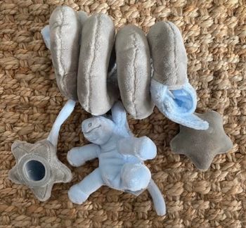 Mobile bébé, gigoteuse et spirale