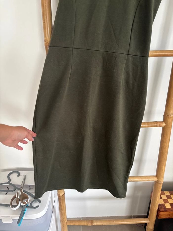 Robe vert kaki numinou taille 38 - photo numéro 4
