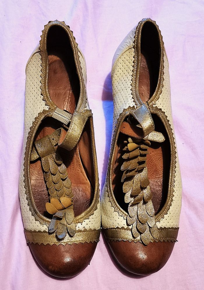 Escarpins "Chie Mihara" - photo numéro 2