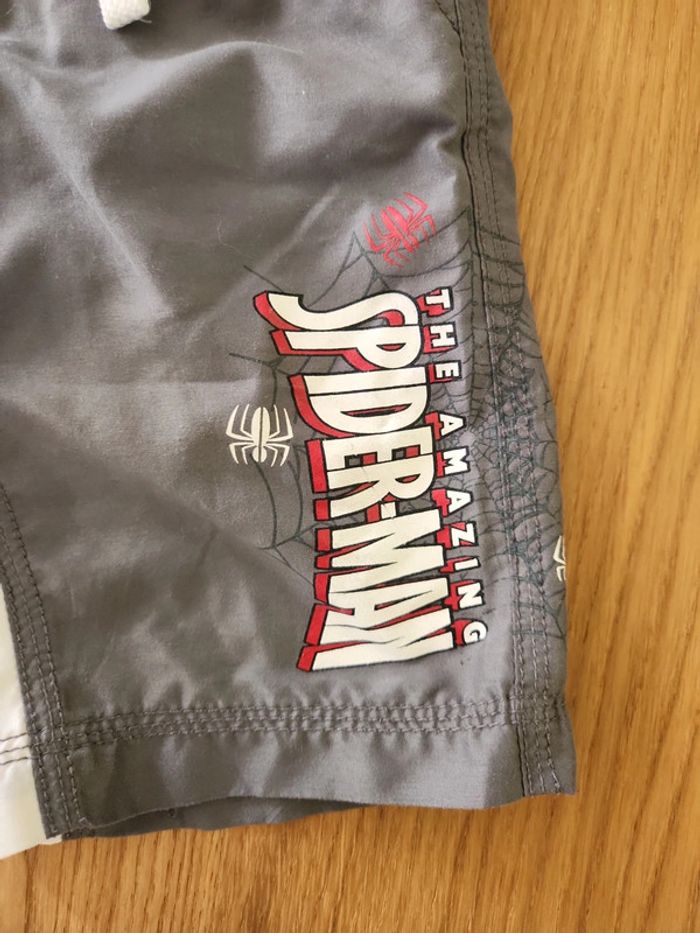 Short gris et blanc Spiderman 3 ans - photo numéro 5