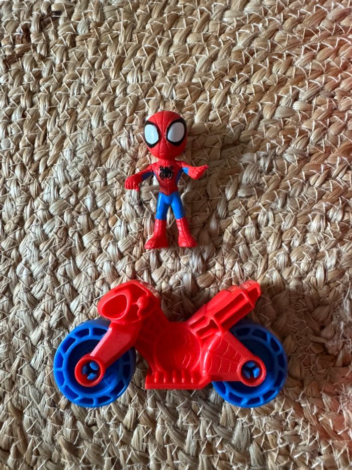 Lot figurines spidey - photo numéro 2