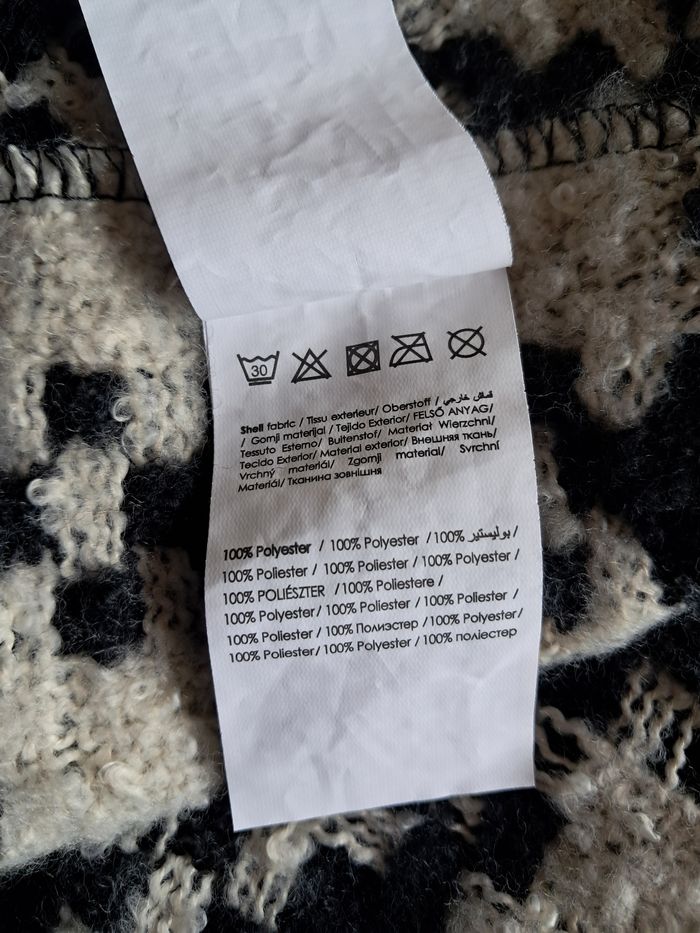 Écharpe  / châle maxi NEUVE pour femme ou homme - photo numéro 7