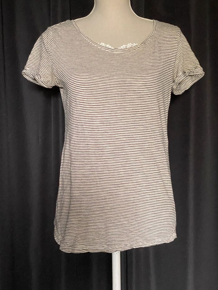 T-shirt à fines rayures H&M