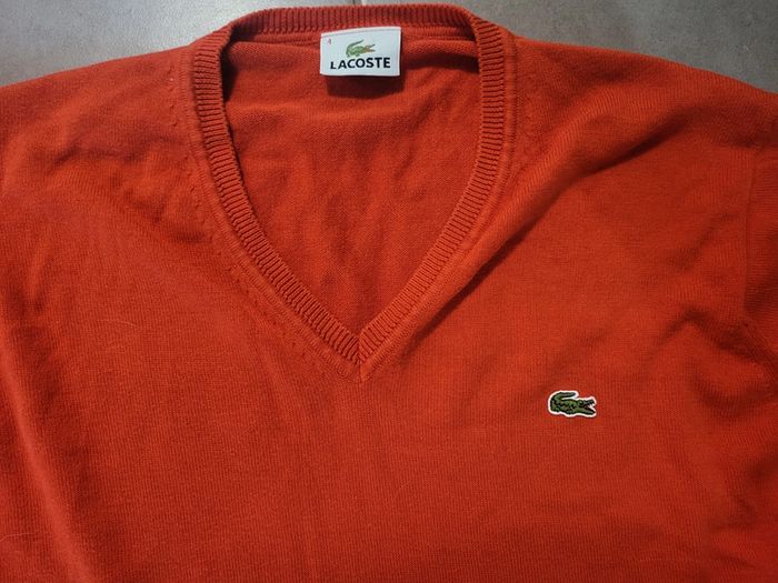 Lacoste V-Neck Sweater - Size 4 (M) 🍊 - photo numéro 3