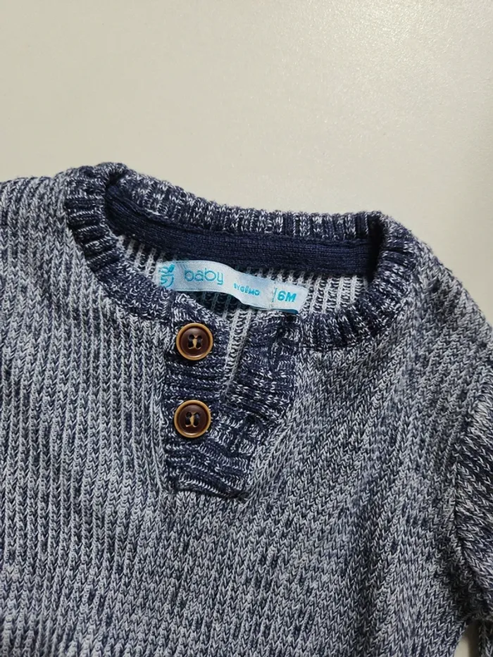 Pull 6 mois - photo numéro 2