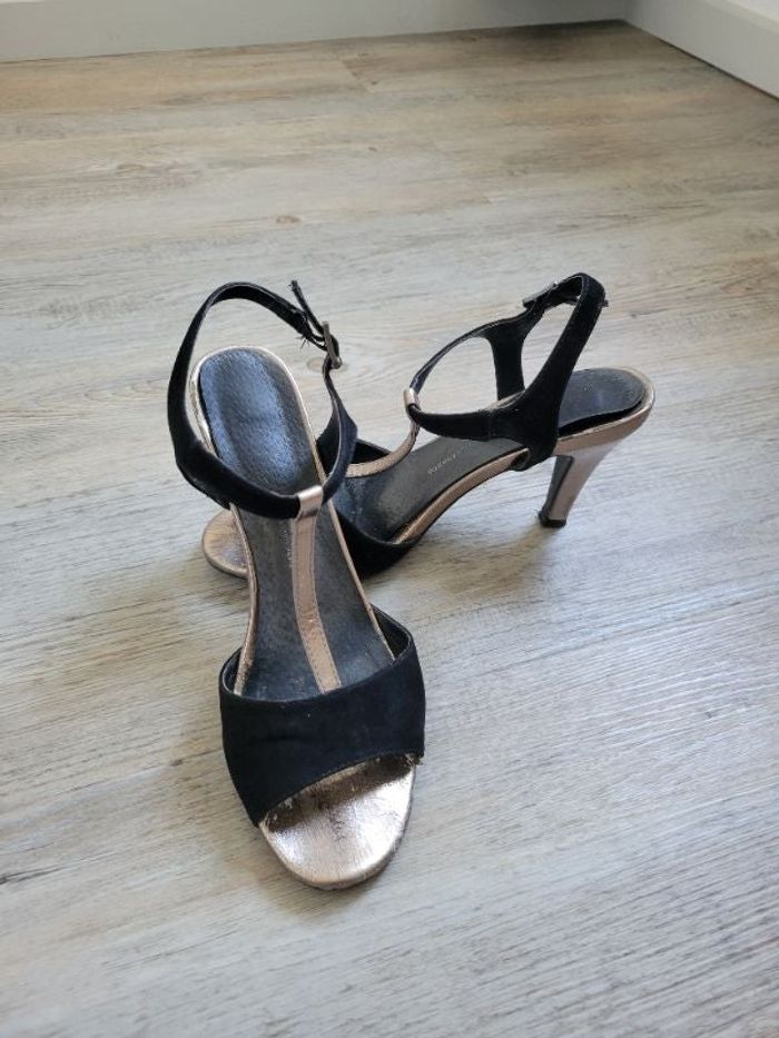 Sandales pointure 40