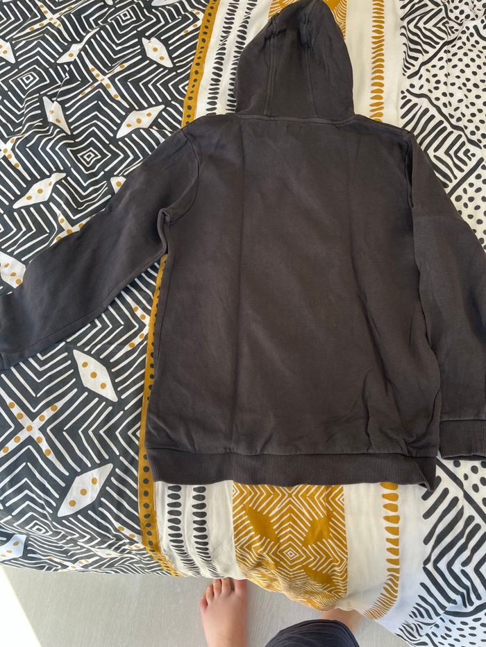 Pull à capuche - photo numéro 3