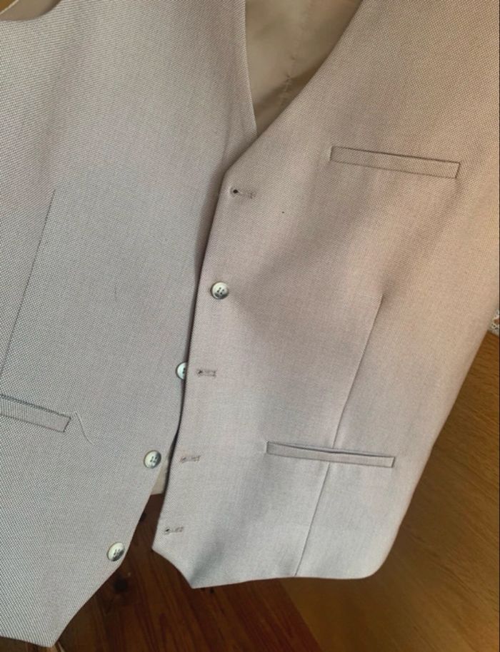 Gilet de costume beige - photo numéro 2