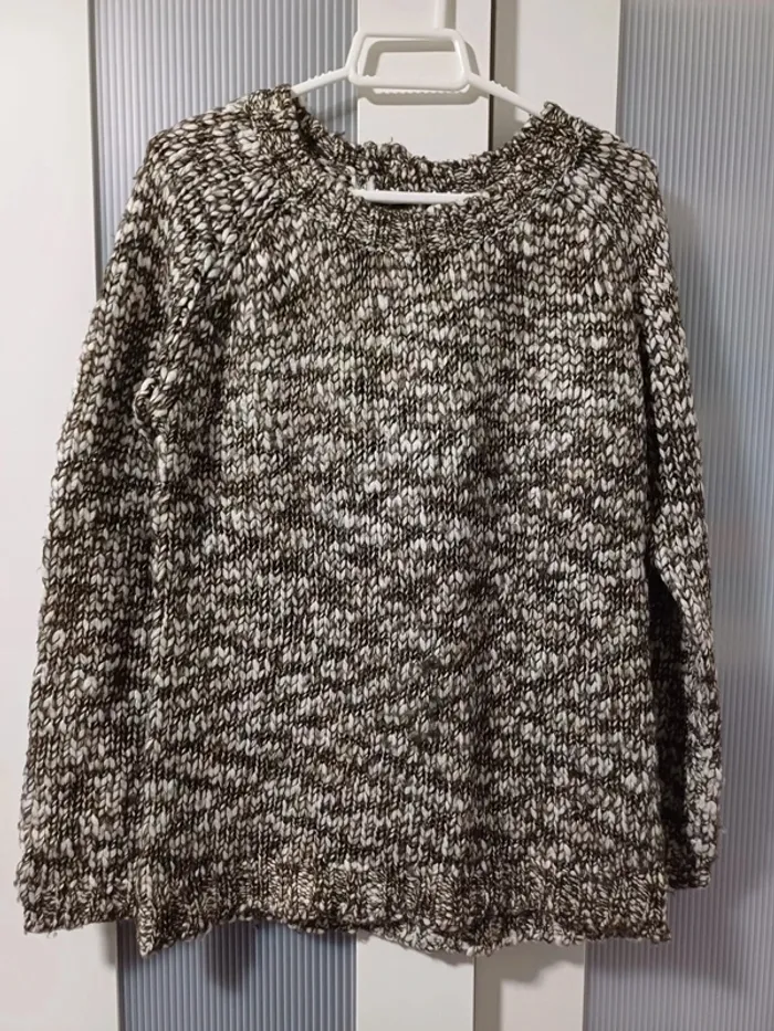 Suéter nuevo, talla L