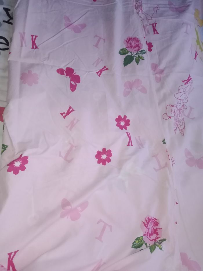 Housse de couette 1 personne + taie d'oreiller
Fée clochette - photo numéro 3