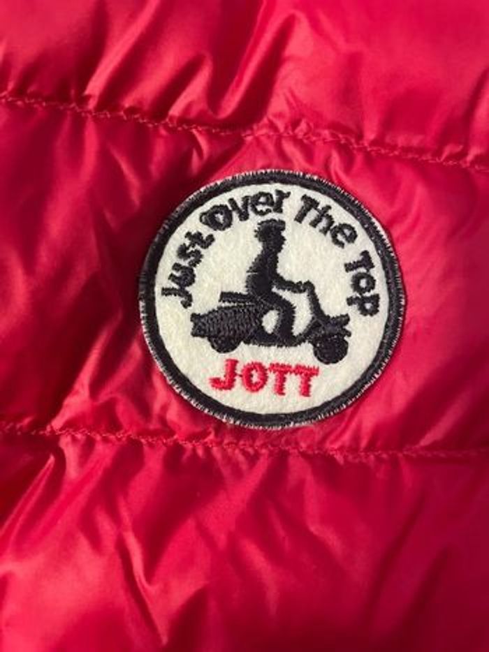 Doudoune JOTT taille S - photo numéro 4
