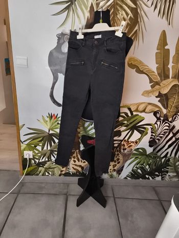 Jean noir skinny Kiabi 38