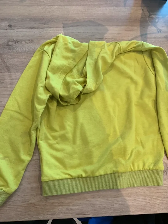 T-shirt manches longues Juventus taille 6 ans - photo numéro 4