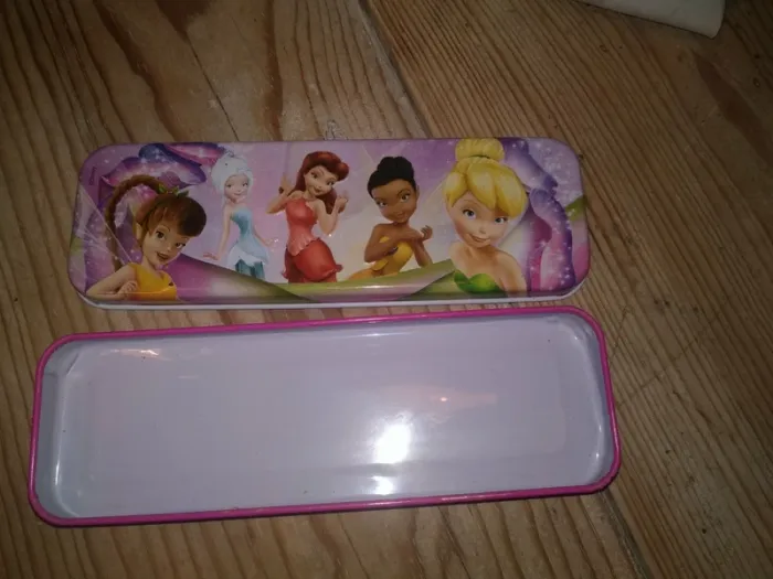 Lot Boîte+ Trousse Métal Disney - photo numéro 5