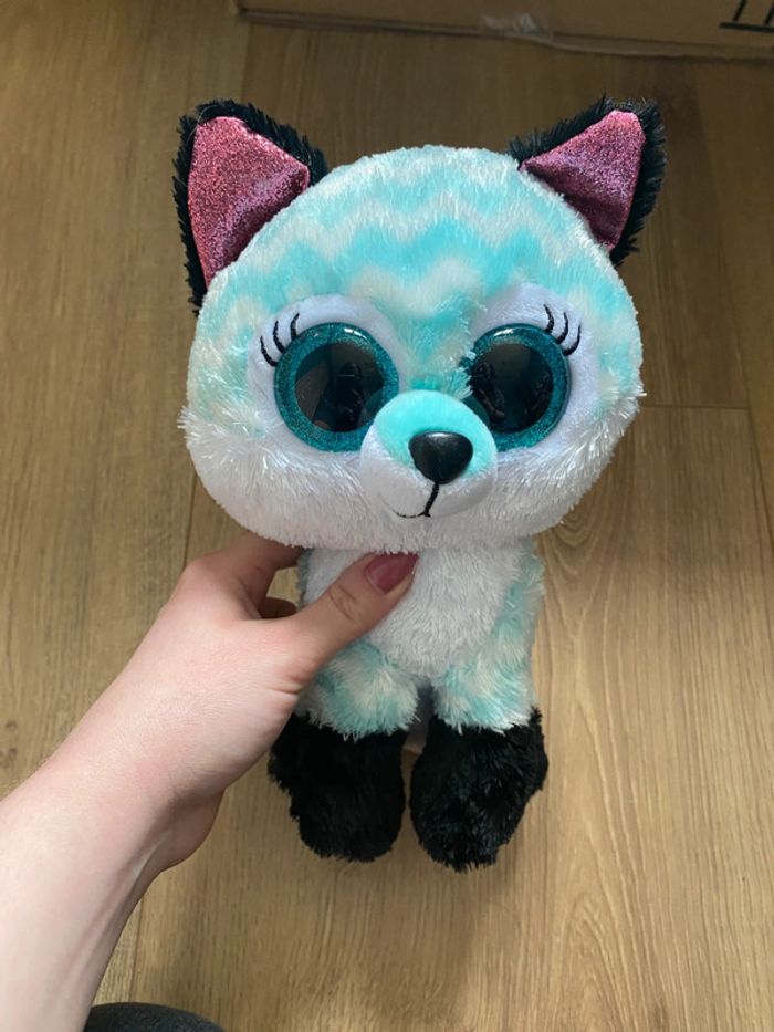 Peluche chat toute douce ty